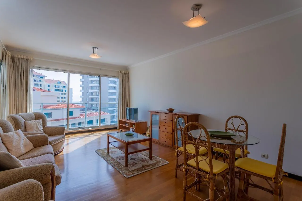 Flh Funchal Balcony Apartment With Sea View location